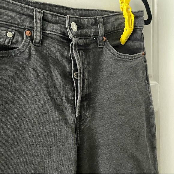 H&M Black Mom Jeans US Size 6 - Picture 3 of 4